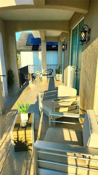 Exterior details and patio area of a home in , New Port Richey (Image 42).