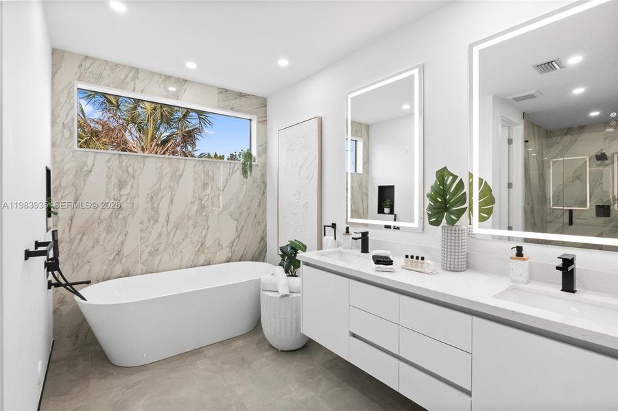 Furnished interior view inside a new home in , Fort Lauderdale (Image 6).