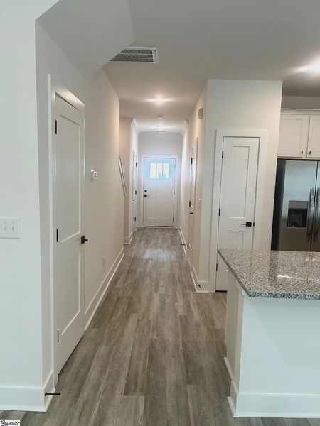 Spacious, unfurnished interior of a new home in Parkstone Place Townhomes, Roebuck (Image 5).