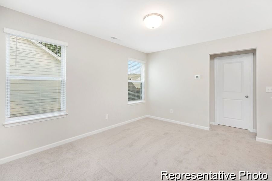 Spacious, unfurnished interior of a new home in Heritage Hall, Statesville (Image 15).