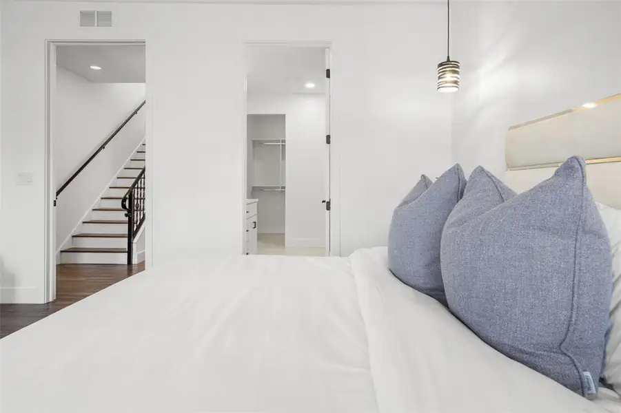 Furnished interior view inside a new home in , Pinellas Park (Image 5).