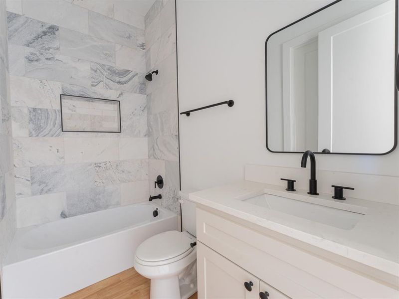 Furnished interior view inside a new home in , Dallas (Image 6). Furnished interior view inside a new home in , Dallas (Image 6).