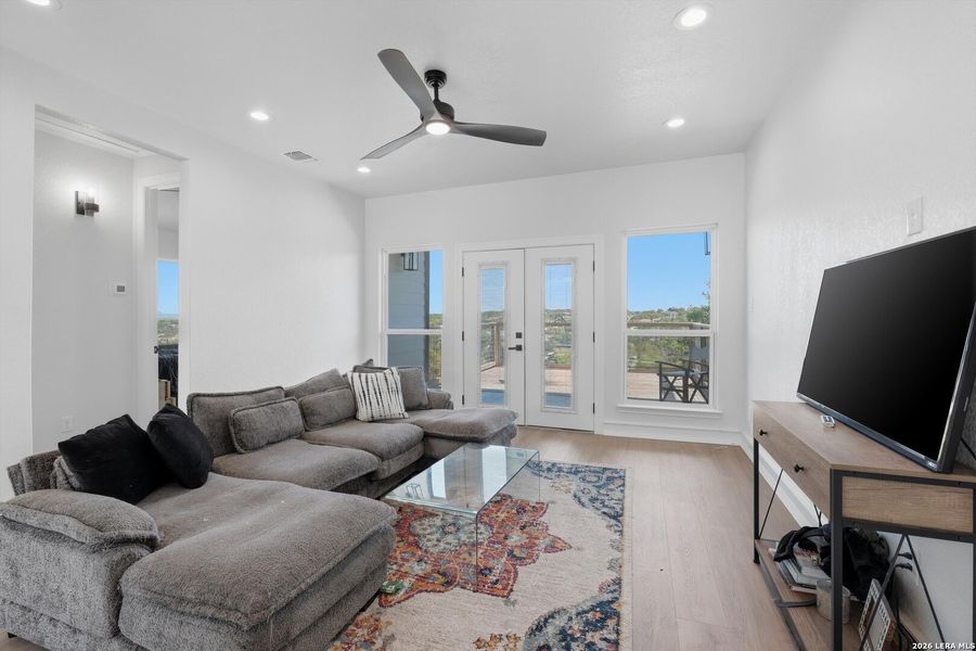 Furnished interior view inside a new home in , Canyon Lake (Image 16).