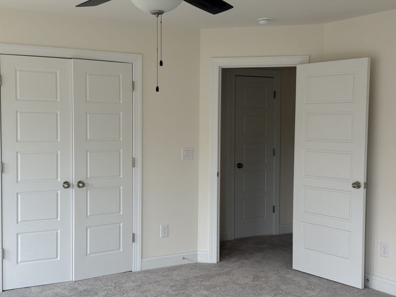 Spacious, unfurnished interior of a new home in Trellises, High Point (Image 24).