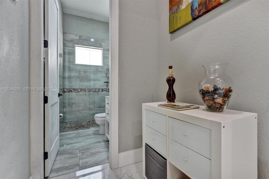 Guess Bathroom Guess Bathroom