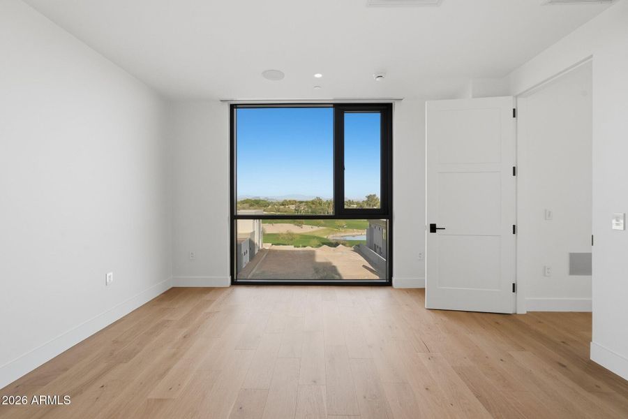 031_Guest Room Views