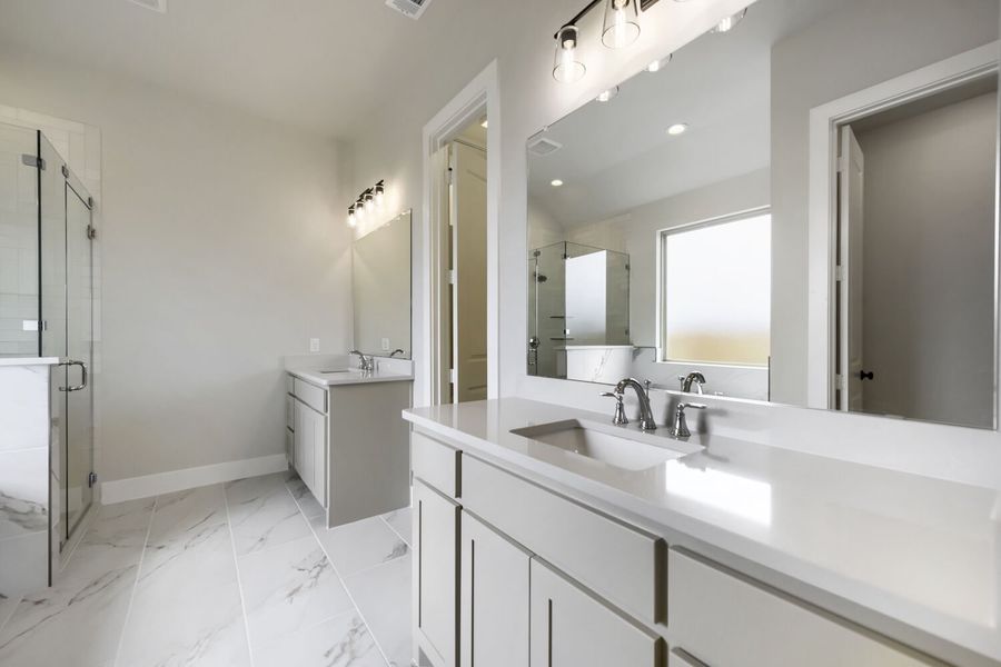 785 Red Willow - Primary Bathroom 785 Red Willow - Primary Bathroom