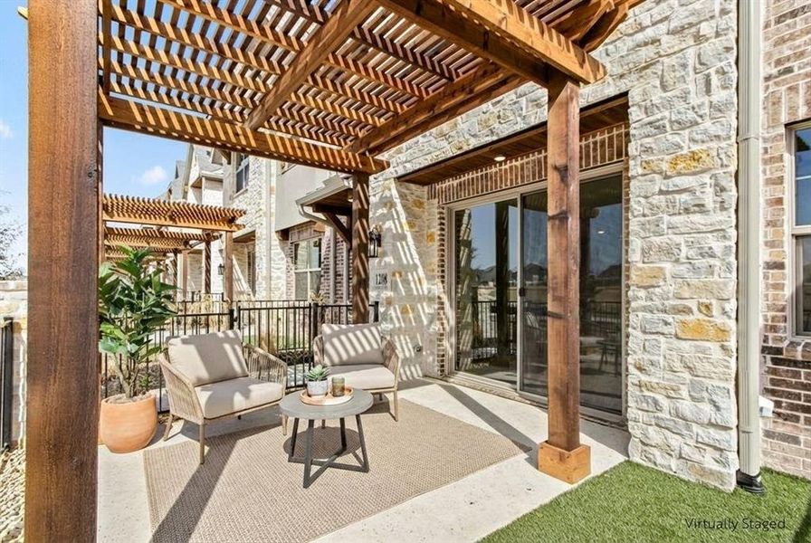 1208 Armstrong patio vs Muirfield