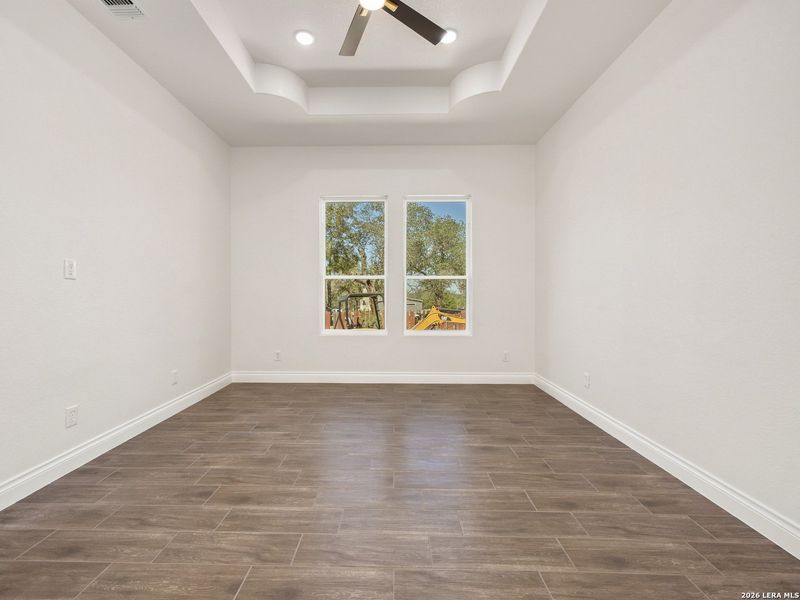 Spacious, unfurnished interior of a new home in , Elmendorf (Image 45).