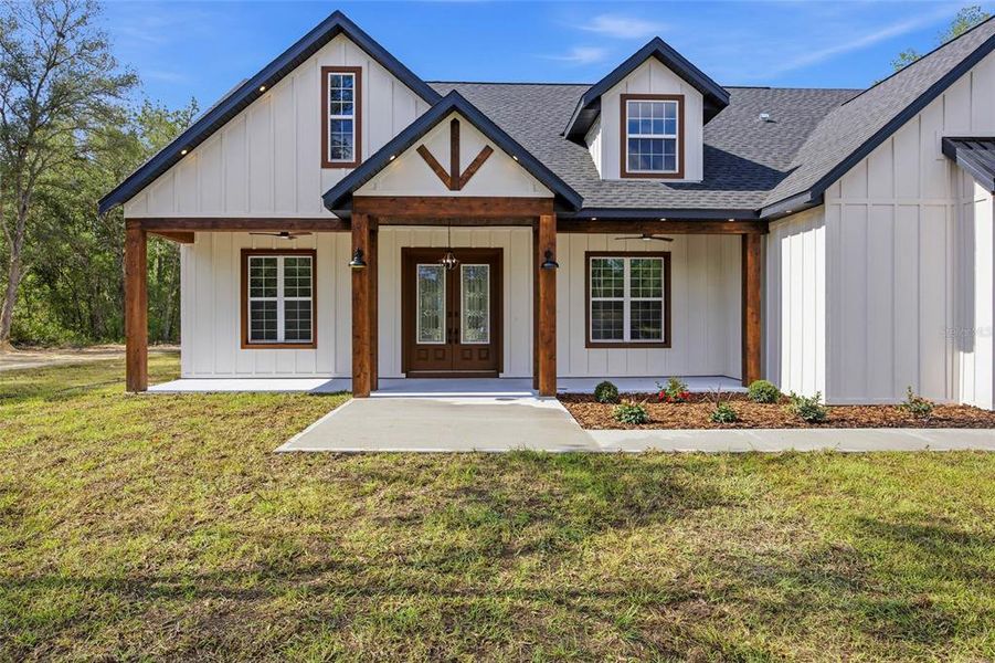 Front exterior of a new home in , Dunnellon, FL, highlighting curb appeal (Image 22). Front exterior of a new home in , Dunnellon, FL, highlighting curb appeal (Image 22).
