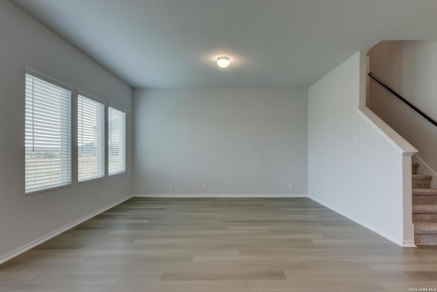 Spacious, unfurnished interior of a new home in Cordova Trails, Seguin (Image 20).