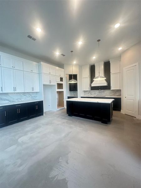 Image 17 of a home in .