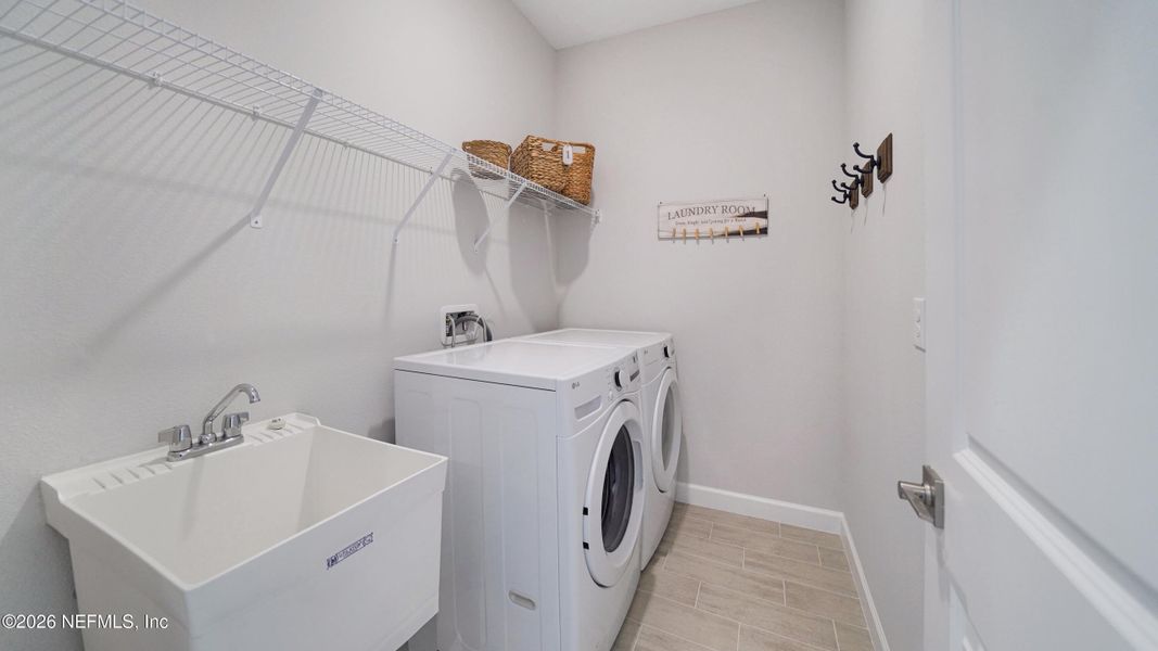 Image 38 of a home in .