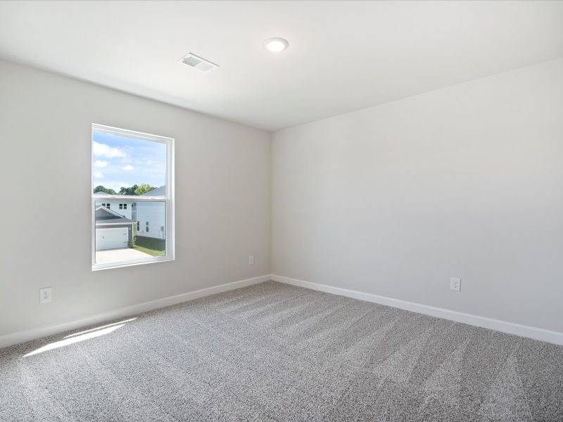 Spacious, unfurnished interior of a new home in Vickery Station, Woodruff (Image 14).