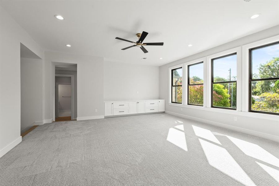 Gameroom up with light carpet, recessed lighting, and a ceiling fan Gameroom up with light carpet, recessed lighting, and a ceiling fan