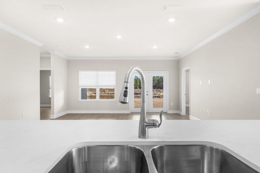 Close-up of interior finishes inside a home in Lake Merial, Panama City (Image 17). Close-up of interior finishes inside a home in Lake Merial, Panama City (Image 17).