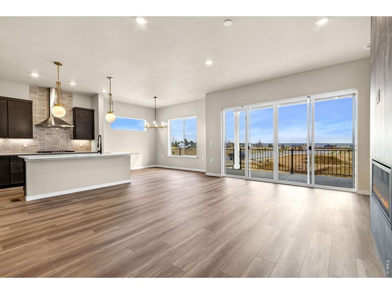 Spacious, unfurnished interior of a new home in , Fort Collins (Image 38).