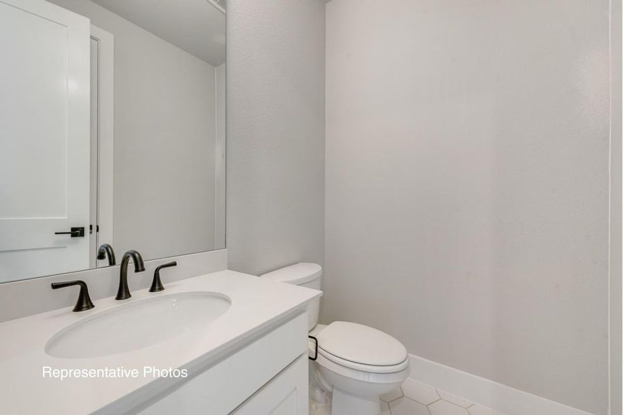 Representative furnished interior of a home built from the Royal Catherine IV by Grand Homes in Edgewater, Fate (Image 8).