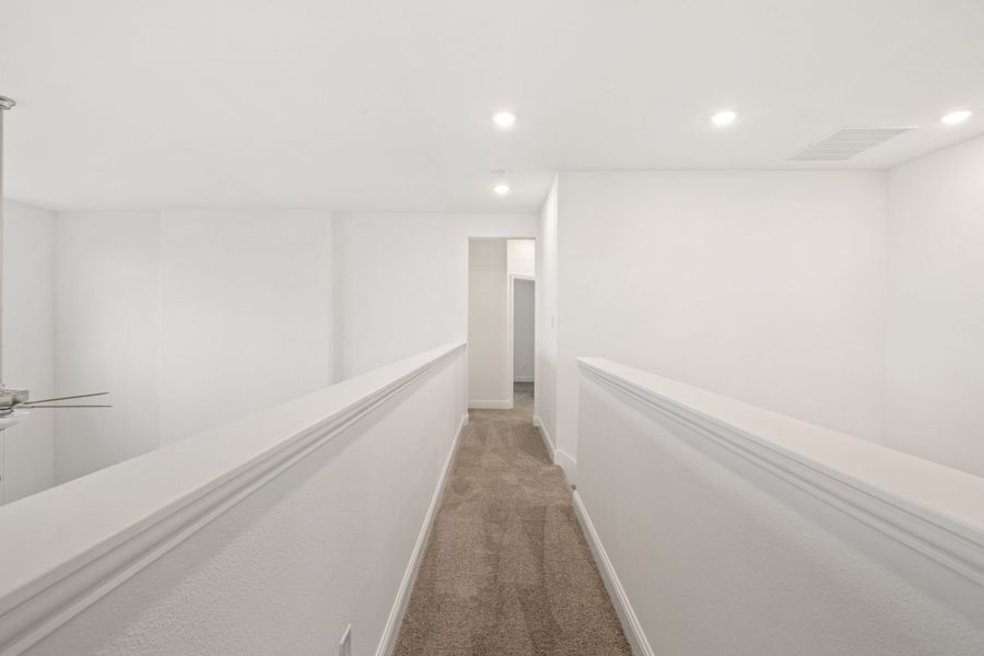 Spacious, unfurnished interior of a new home in Lake Breeze, Lavon (Image 44). Spacious, unfurnished interior of a new home in Lake Breeze, Lavon (Image 44).
