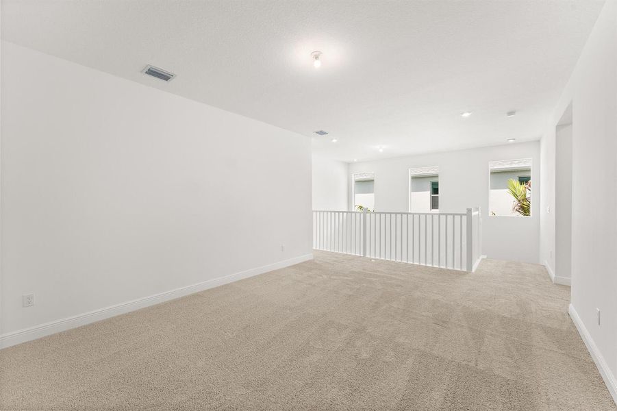 US_SEF_OCEANA_LOT 54_LOFT US_SEF_OCEANA_LOT 54_LOFT