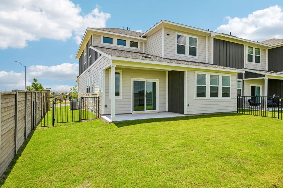 Exterior details and patio area of a home in Avery Centre, Round Rock (Image 29).