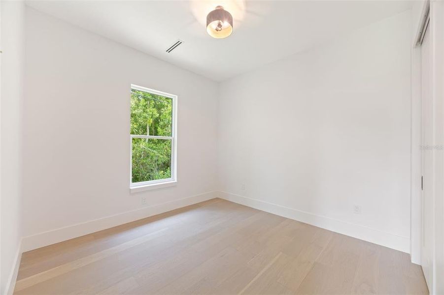 Spacious, unfurnished interior of a new home in , Tarpon Springs (Image 70). Spacious, unfurnished interior of a new home in , Tarpon Springs (Image 70).