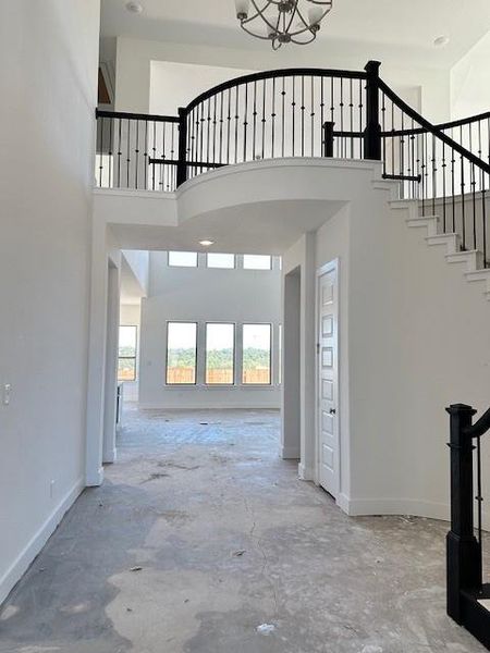 Grand Flyer with soaring ceiling