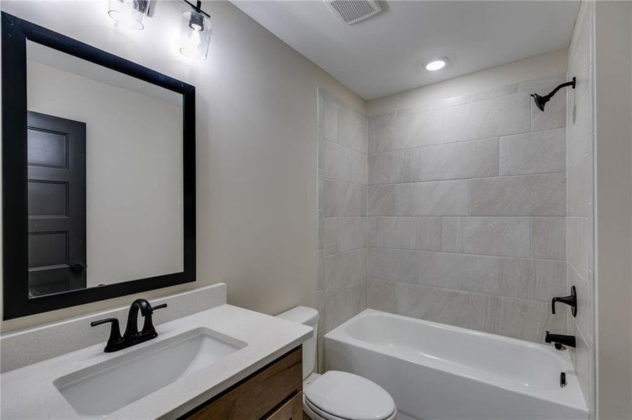 Furnished interior view inside a new home in Liberty Station, Bremen (Image 3).