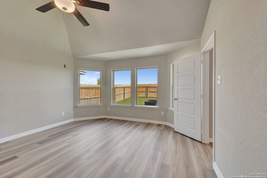 Spacious, unfurnished interior of a new home in Park Place, New Braunfels (Image 25). Spacious, unfurnished interior of a new home in Park Place, New Braunfels (Image 25).