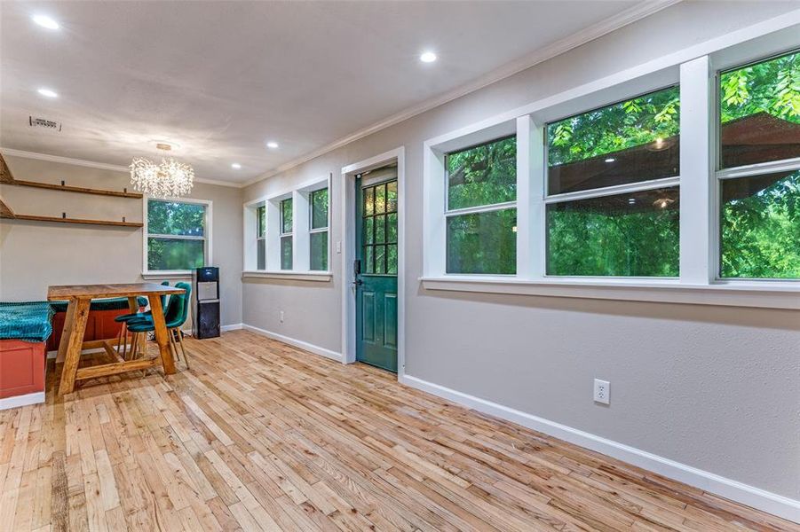 Spacious, unfurnished interior of a new home in , Weatherford (Image 16).