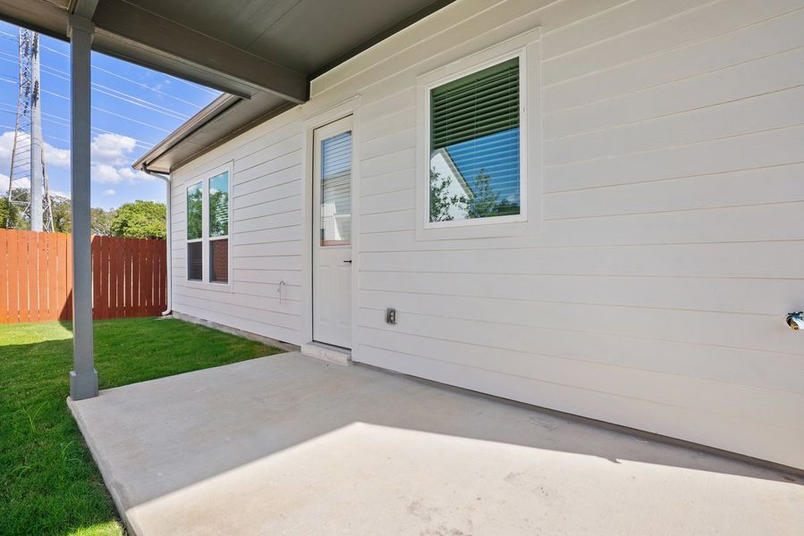 Image 20 of a home in Foxfield.