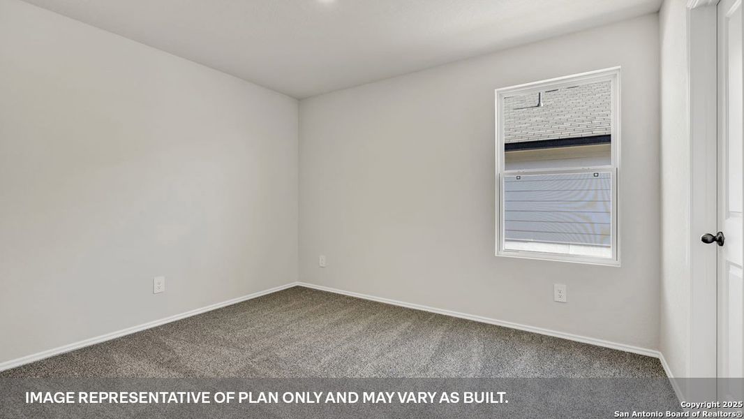 Spacious, unfurnished interior of a new home in Navarro Fields, Seguin (Image 15).