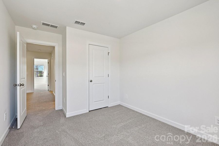 Spacious, unfurnished interior of a new home in Meadows at Wilson Farms - The Summit Series, Fort Mill (Image 17). Spacious, unfurnished interior of a new home in Meadows at Wilson Farms - The Summit Series, Fort Mill (Image 17).