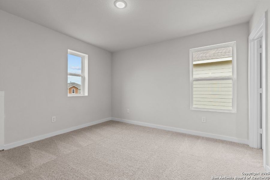 Spacious, unfurnished interior of a new home in Summerlin, San Antonio (Image 10). Spacious, unfurnished interior of a new home in Summerlin, San Antonio (Image 10).