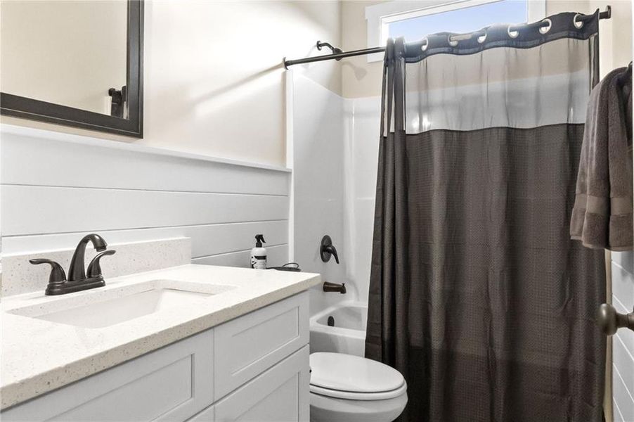 Image 35 of a home in .