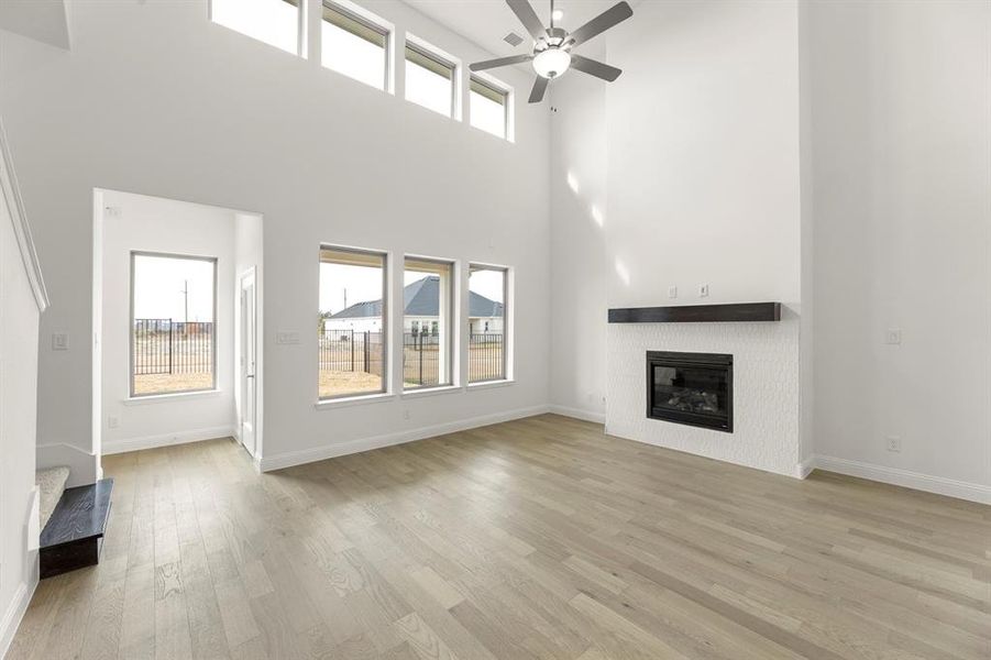 07_209 Evenstar, Rockwall