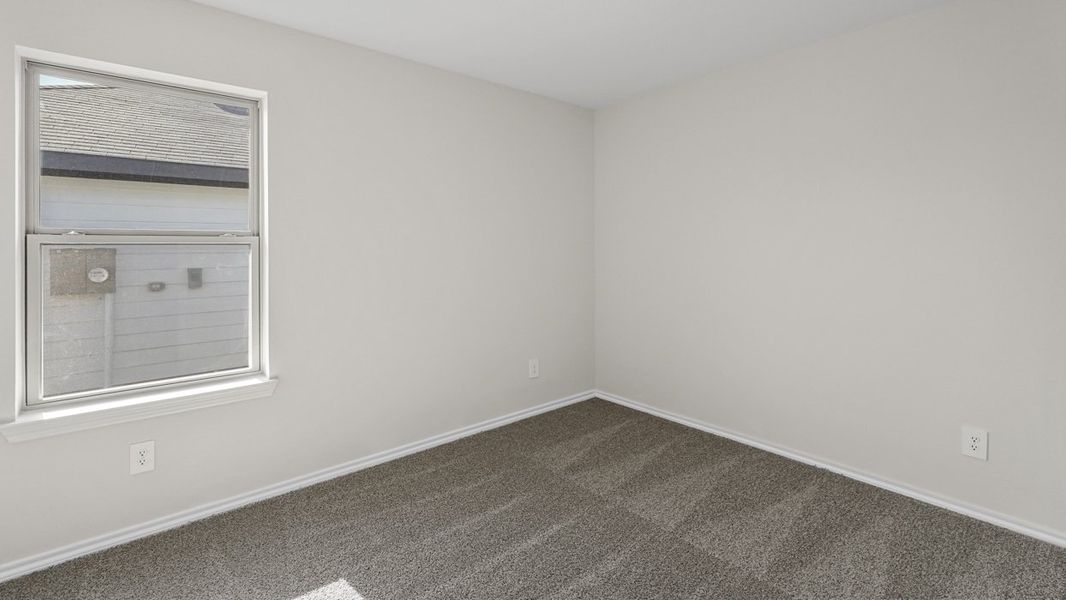Spacious, unfurnished interior of a new home in Blaire Lake, Tyler (Image 22).