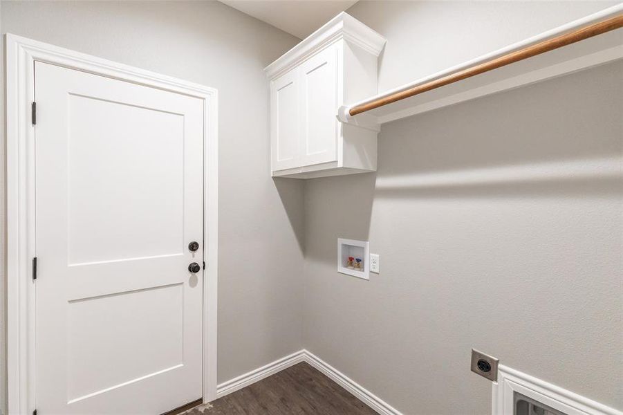 Spacious, unfurnished interior of a new home in , Abilene (Image 24).