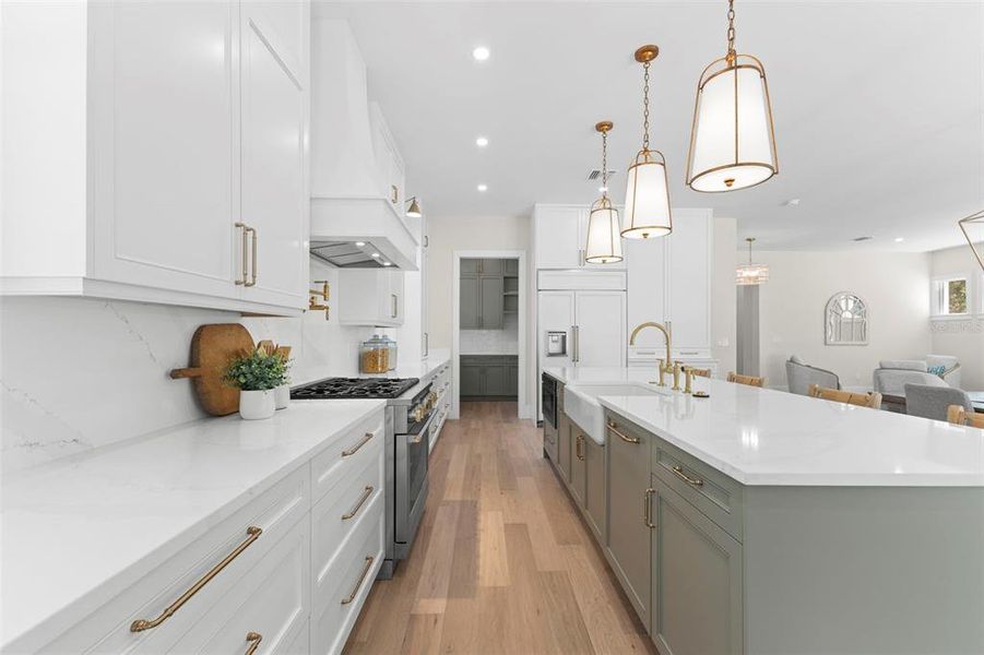 Furnished interior view inside a new home in , St. Petersburg (Image 51).