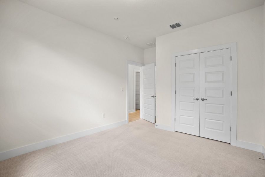 Spacious, unfurnished interior of a new home in Koenig Townhomes, Austin (Image 11). Spacious, unfurnished interior of a new home in Koenig Townhomes, Austin (Image 11).