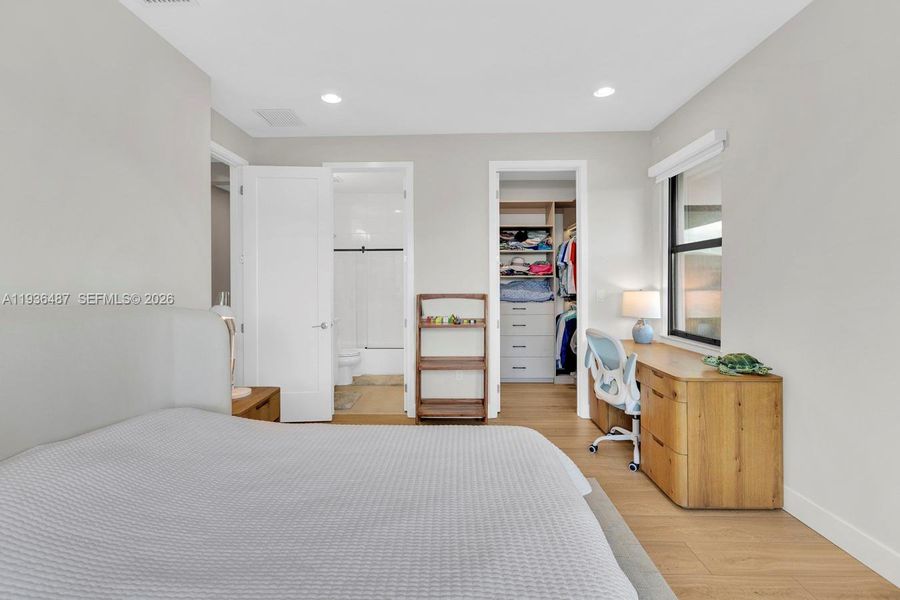 Furnished interior view inside a new home in , Boca Raton (Image 14).