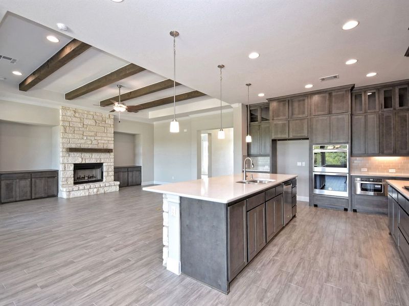 Representative furnished interior of a home built from the Catalina by Giddens Homes in Clearwater Ranch, Liberty Hill (Image 63).