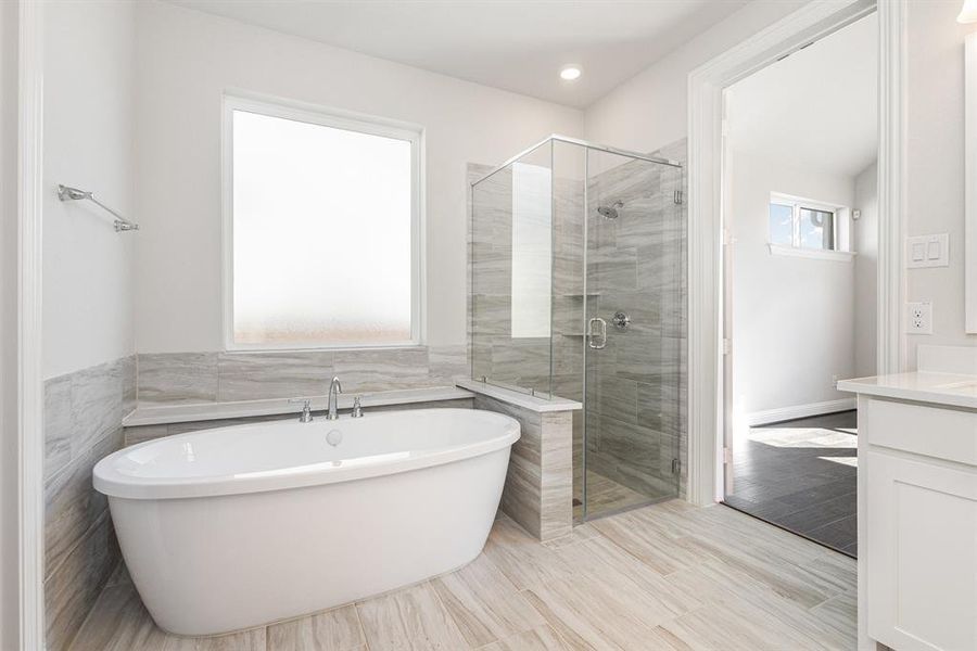 Furnished interior view inside a new home in Edgewater, Fate (Image 9).