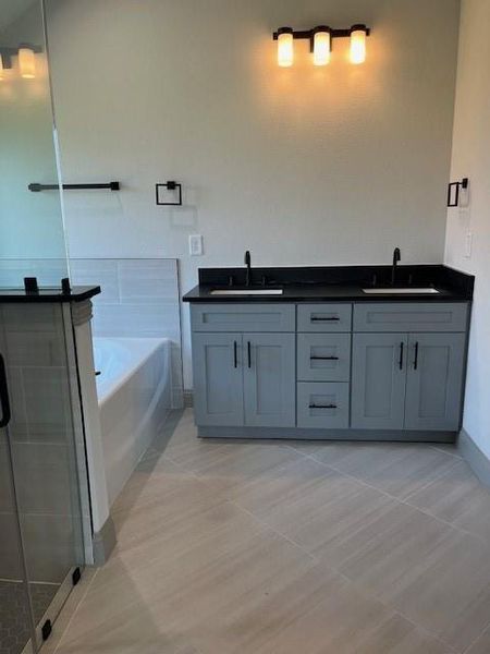 Image 36 of a home in .