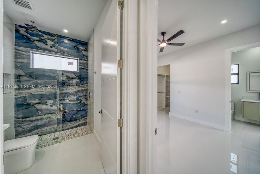 Furnished interior view inside a new home in , Cape Coral (Image 16).