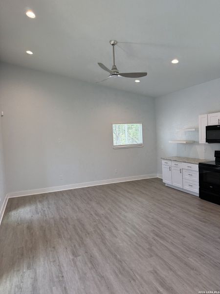 Spacious, unfurnished interior of a new home in , Canyon Lake (Image 17). Spacious, unfurnished interior of a new home in , Canyon Lake (Image 17).