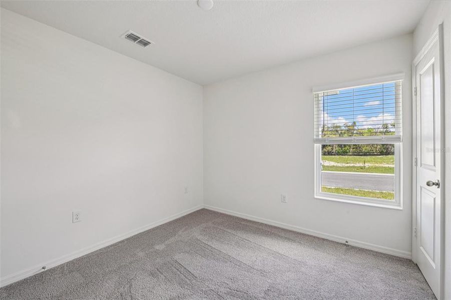 Spacious, unfurnished interior of a new home in Hillside at Mount Dora, Mount Dora (Image 13).