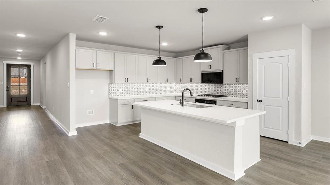 10. 1319 Ackerman - Kitchen (2) 10. 1319 Ackerman - Kitchen (2)