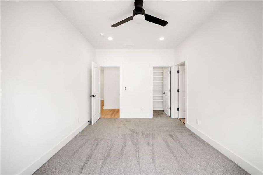 Spacious, unfurnished interior of a new home in , Lawrenceville (Image 46).