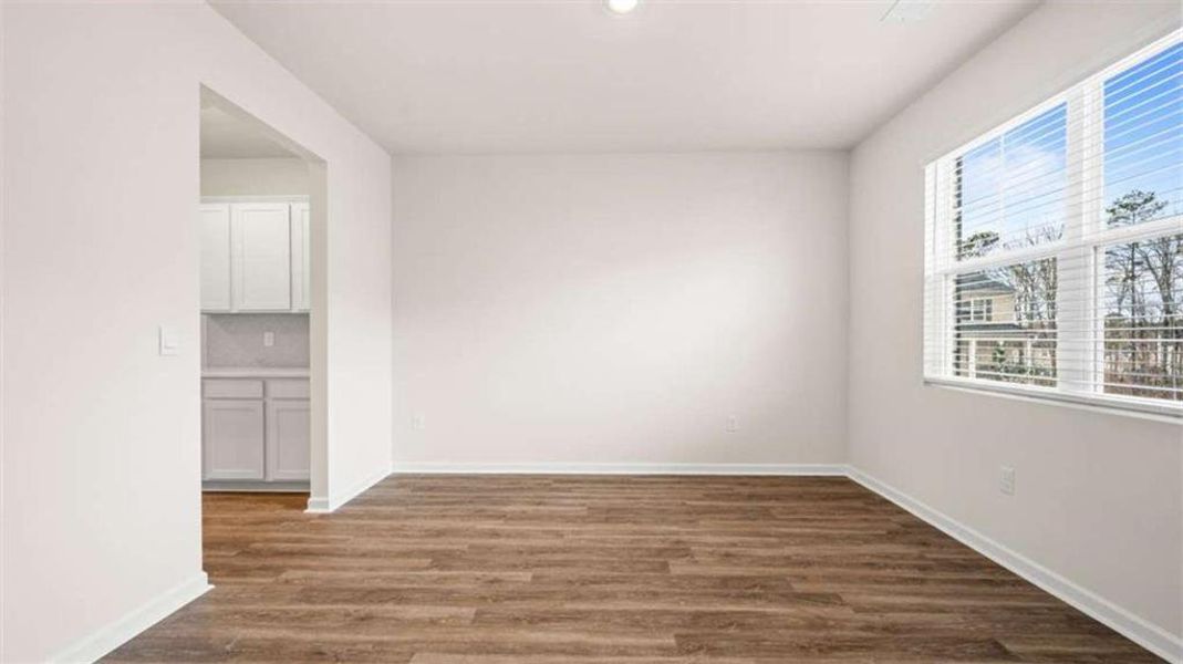 Spacious, unfurnished interior of a new home in Brooks Station, Dacula (Image 12).